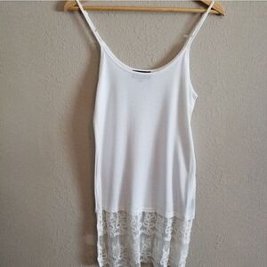 NWOT Vandana Cami with Lace